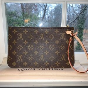Louis Vuitton Pochette